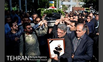 تشییع پیکر مهدی شادمانی  23