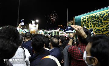 لحظه سال تحویل در حرم امام زاده صالح(ع) 22