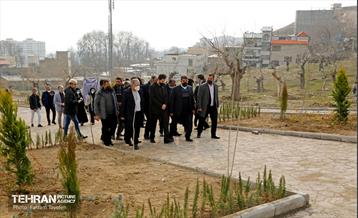 آئین افتتاح و بهره برداری از پروژه‌های شهری در منطقه 5