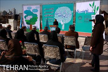 آیین درختکاری در منطقه فرهنگی و گردشگری عباس آباد  10