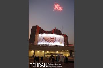 نورافشانی میدان ولیعصر(عج) به مناسبت روز مادر 1