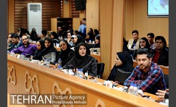 نشست اعضای شورا شهر با جمعیت جوانان شورای شهر 12