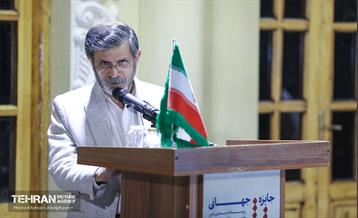 نشست شهردار تهران با اهالی شعر و ادب 34