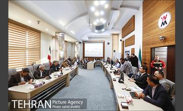 بازدید شهردار تهران از کارخانه واگن سازی تهران 26