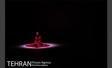 نمایش «شب/خارجی/یرما» 15