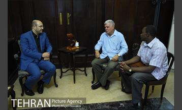 دیدار دکتر گیل آبادی با معاون بین الملل شهردار هاوانا 3