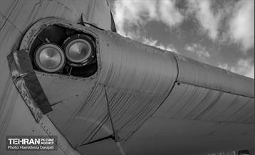 هواپیما بازنشسته 25