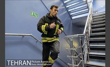 مسابقه پله نوردی آتش نشانان کشور 11