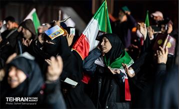 احیای شب نوزدهم ماه مبارک رمضان در میدان شهدای هفتم تیر