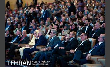 مراسم رونمایی از تندیس پروفسور سمیعی 7