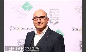 فرش قرمز سیزدهمین جشن بزرگ منتقدان و نویسندگان سینمایی ایران 14