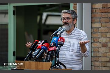 مراسم رونمایی از یادبود خبرنگاران شهید غزه در خانه روزنامه‌نگاران شهر 21