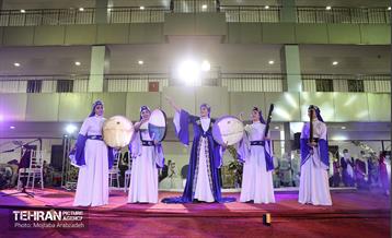 آغاز زندگی مشترک ۲۱ زوج کم برخوردار 11