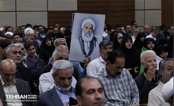 نشست فعالان فرهنگی،اجتماعی و سیاسی استان یزد 6