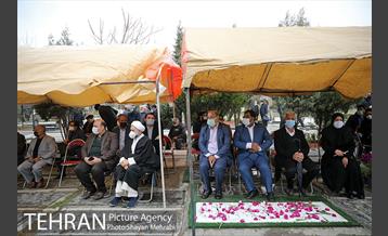 بازدید دکتر زالی از بهشت زهرا(س) 35