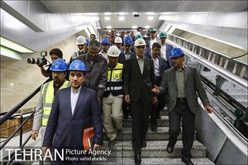 بازدید شهردار تهران از خط ۷ مترو  24