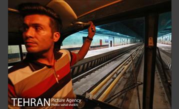 بازدید شهردار تهران از خط ۷ مترو  13