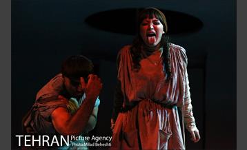 نمایش رویای یک شب نیمه تابستان‎ 6