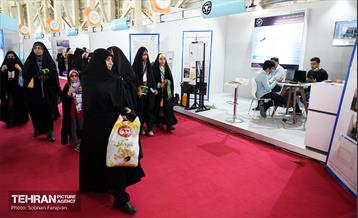 چهارمین روز نمایشگاه شهرهای خواهرخوانده و توانمندی های مدیریت شهری تهران 6