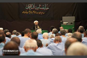 احیای شب بیست‌وسوم ماه رمضان در مرکز یاورشهر 9 25