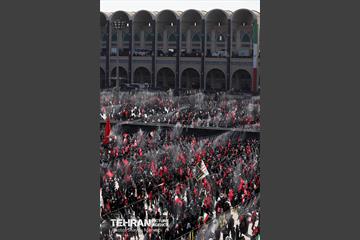 اقامه نماز بر پیکر آقای شهید ایران - 3 4