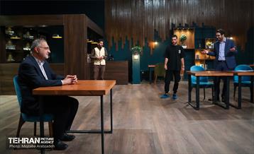 حضور شهردار تهران در برنامه «بدون توقف» 15