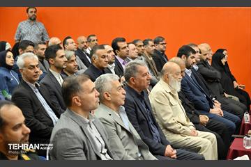 آیین بهره‌برداری از مجموعه ورزشی ازگل  16