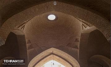 بازدید معماران از مجموعه تاریخی اتحادیه و پروژه بازآفرینی ساختمان بلدیه 31