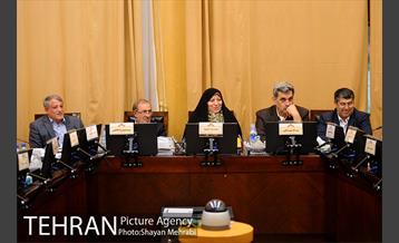 حضور شهردار تهران در کمیسیون داخلی کشور و شورا های مجلس شورای اسلامی 10