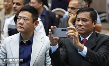 افتتاح نمایشگاه عکس ویتنام در ایستگاه مترو تجریش 33