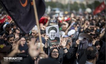 تشییع پیکر شهدای خدمت - ۴ 9