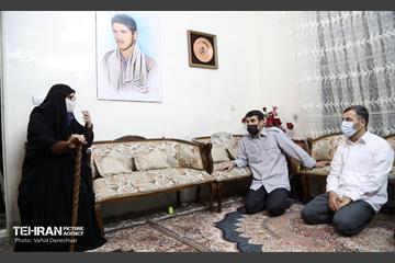 حضور رئیس کمیسیون شهرسازی شورای شهر تهران در منطقه ۱۷  33