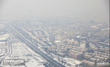 تهران برفی از نمای برج میلاد 44