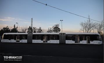 تست تراموای چرخ لاستیکی در تهران 39