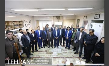 نشست مشترک اعضای کمیسیون بهداشت و درمان مجلس شورای اسلامی با مدیر عامل و معاونین شرکت شهر سالم   12