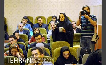 نشست بررسی دایره مشمول قانون ممنوعیت بکارگیری بازنشستگان 24