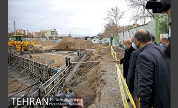 بازدید نماینده مجلس و معاون شهردار از پروژه شار باغ حضرت فاطمه الزهرا(س) 21