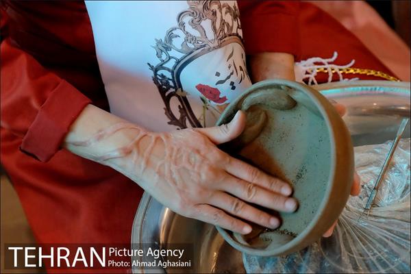 "فردا در آیینه" در نگارستان شهر 12