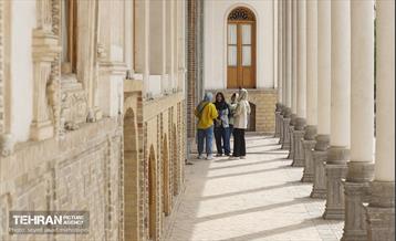 بازدید معماران از مجموعه تاریخی اتحادیه و پروژه بازآفرینی ساختمان بلدیه 19