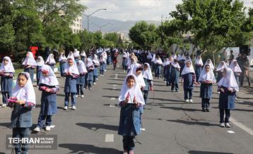 برگزاری بزرگترین اجتماع ورزشی دختران شهر تهران در منطقه۸‌ 35