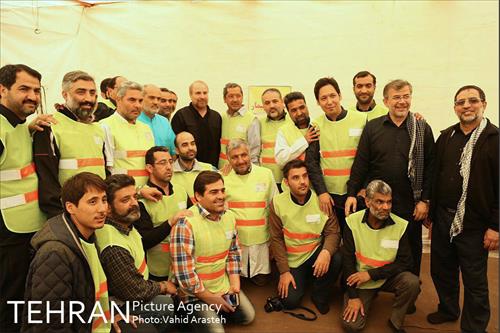 بازدید دکتر قالیباف از موکب جنت الزهرا (س) در کربلا 5