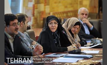 جلسه شهردار تهران با اعضای شورای شهر 33