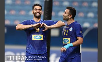 دیدار تیم های استقلال تهران و الاهلی عربستان 17