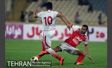 دیدار دو تیم پرسپولیس تهران و فولاد خوزستان