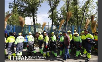 خدمات شهرداری تهران به نمازگزاران در عید سعید فطر  30