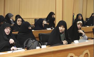 ضیافت افطار با بانوان نخبه شهر تهران 15