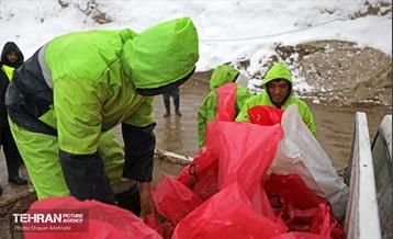 عملیات برف‌روبی در پایتخت 23