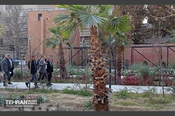 بازدید مدیرکل حوزه شهردار تهران از باغ راه حضرت زهرا(س) 37
