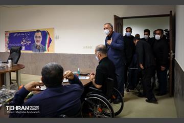 بازدید شهردار تهران از آسایشگاه جانبازان بقیه الله 2