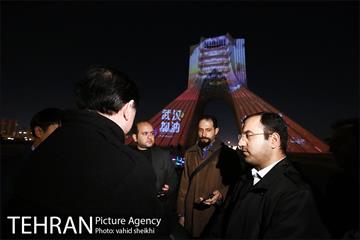 اکران تصاویری بر برج آزادی تهران برای همدردی با ملت چین 14